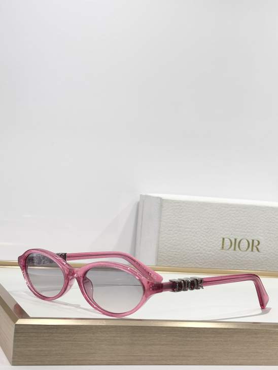 Picture of Dior Sunglasses _SKUfw76989621fw